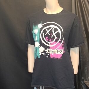 Men’s Black Blink 182 Short Sleeve Graphic T-Shirt Sz LG🎸